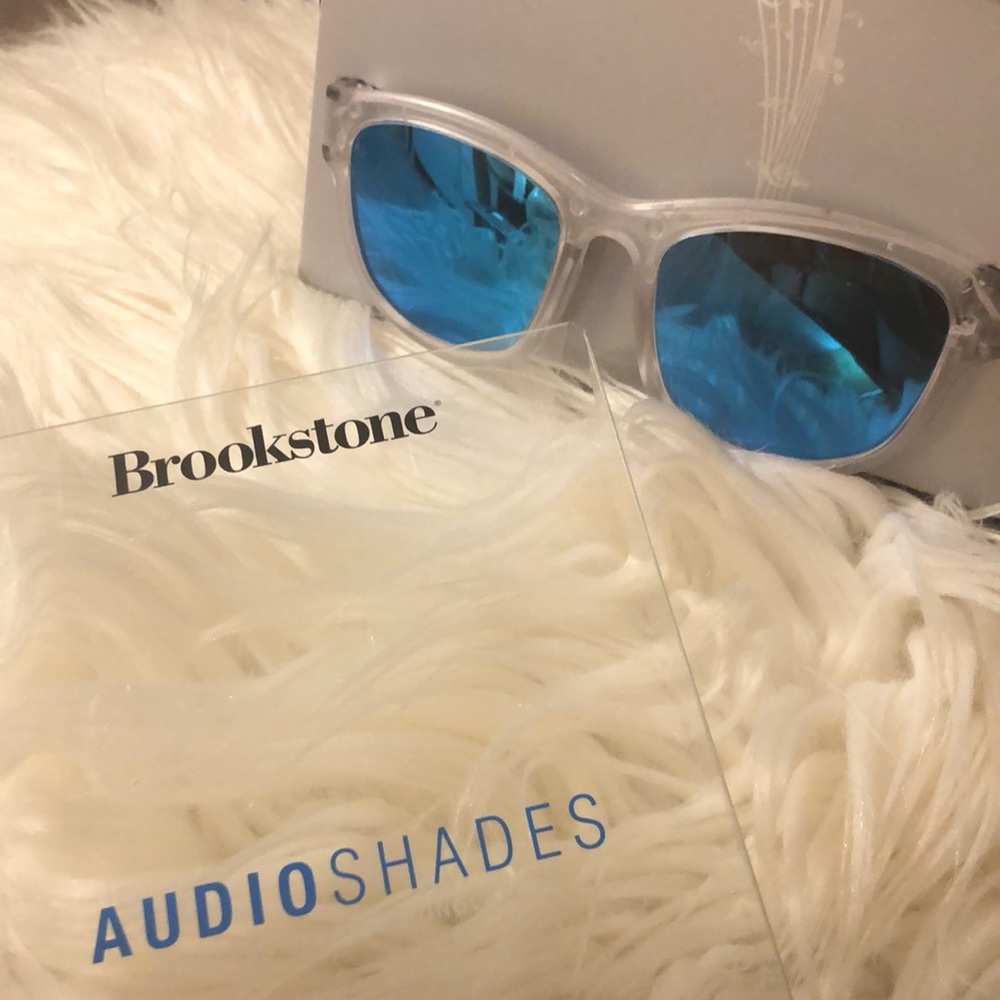 Brookstone AudioShades - Picture 2 of 3